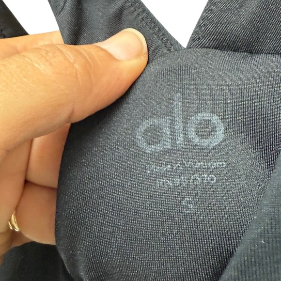 Alo Yoga Airbrush Real Bra Tank Black Size Small - Picture 4 of 7